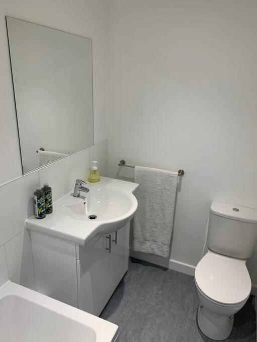 Newly Refurbished Uplyme Getaway Lejlighed Eksteriør billede