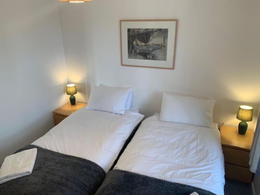Newly Refurbished Uplyme Getaway Lejlighed Eksteriør billede